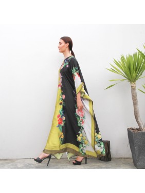 A robe-style skirt with...
